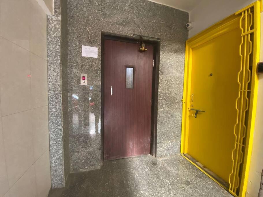 Mon Desire 5, Perry Cross Rd, Bandra West By Connekt Homes Bombay Eksteriør billede