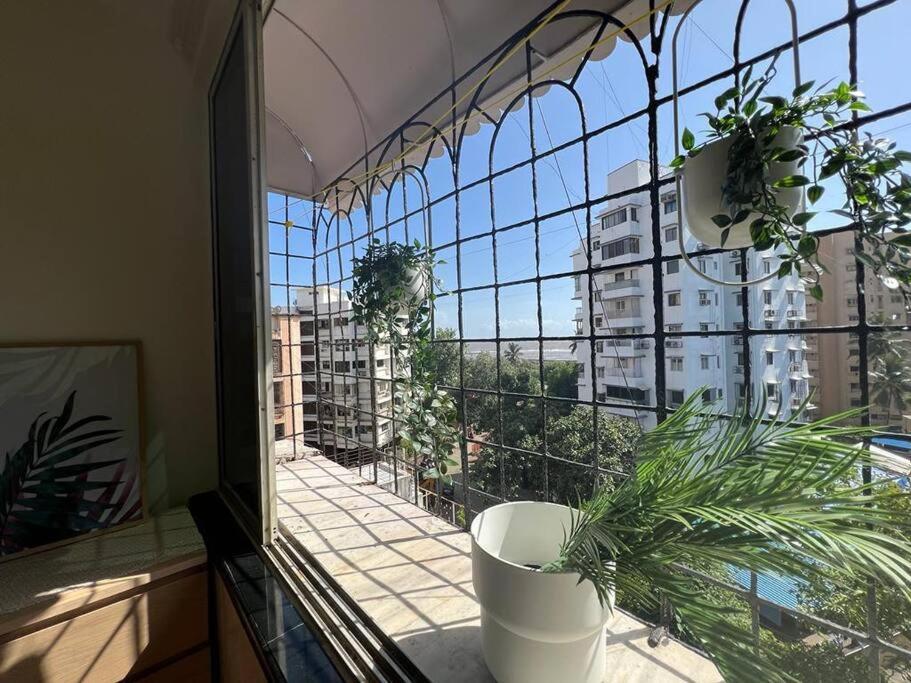 Mon Desire 5, Perry Cross Rd, Bandra West By Connekt Homes Bombay Eksteriør billede