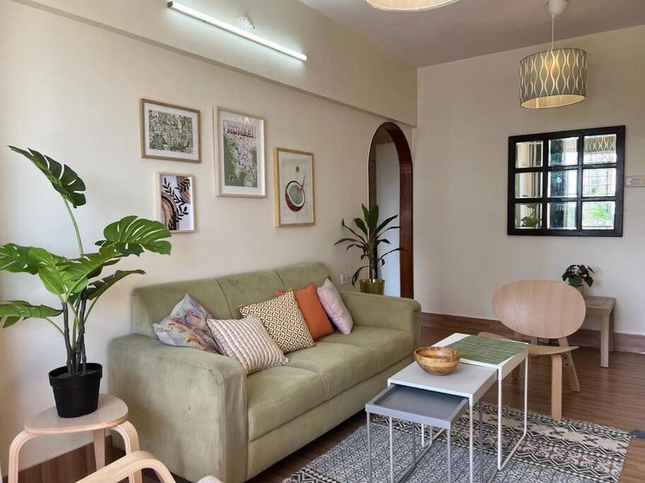 Mon Desire 5, Perry Cross Rd, Bandra West By Connekt Homes Bombay Eksteriør billede