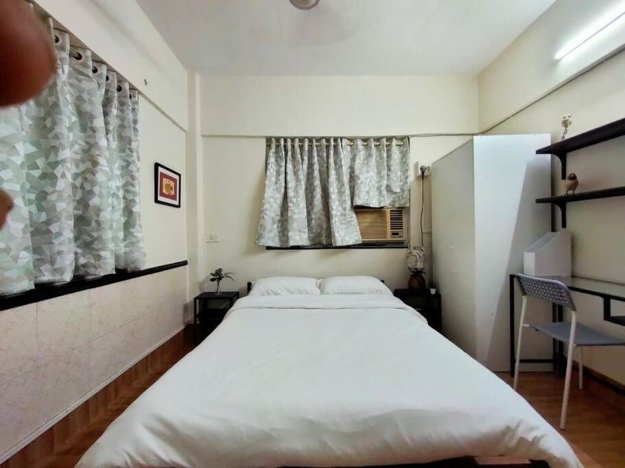 Mon Desire 5, Perry Cross Rd, Bandra West By Connekt Homes Bombay Eksteriør billede